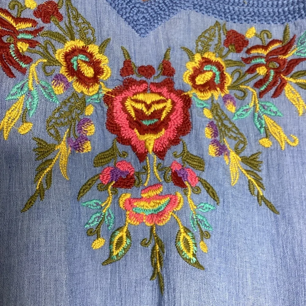 Scully NEW Embroidered Chambray Blouse Bell Sleeves NWT XL - Picture 4 of 8